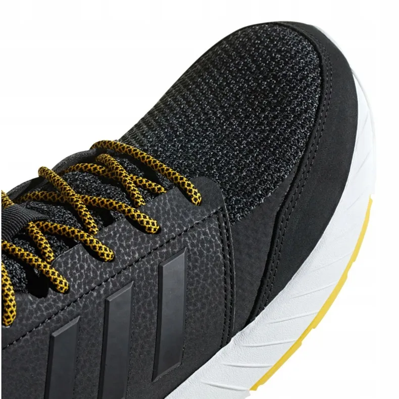 Adidas Questarstrike M G25770 schoenen zwart