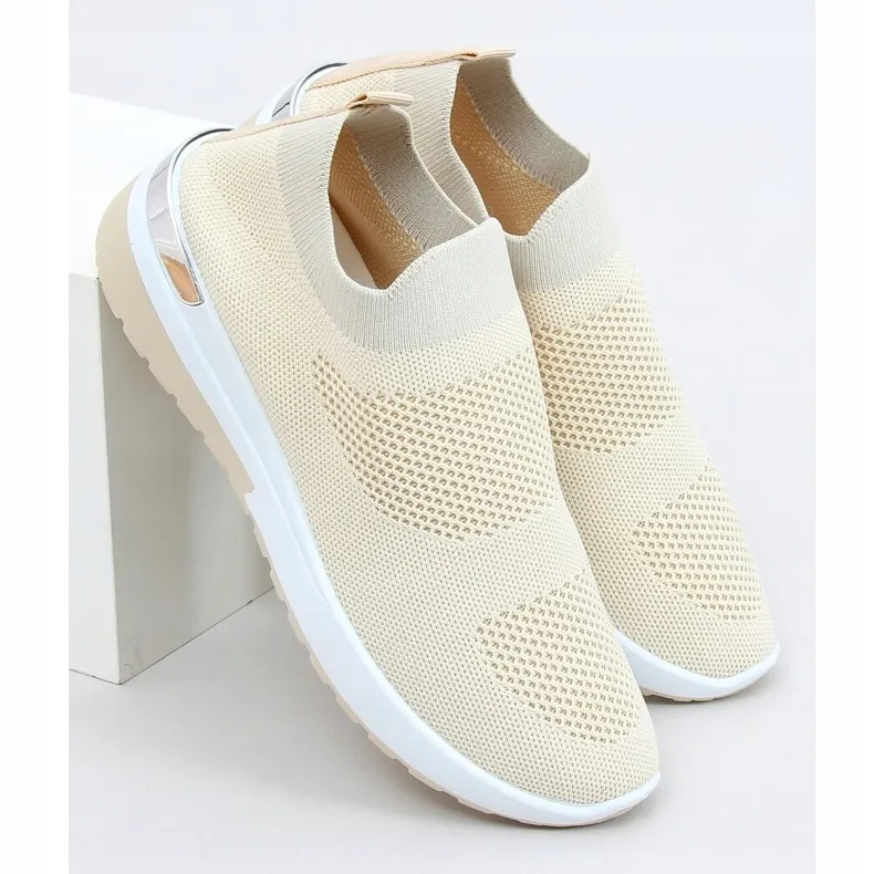 BEIGE SPORTSOKKEN G362 BEIGE SCHOENEN