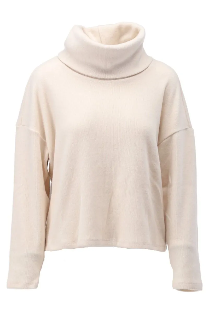 KDESIGNV705 PULLOVER MET HOGE HALS  TAPIOCA