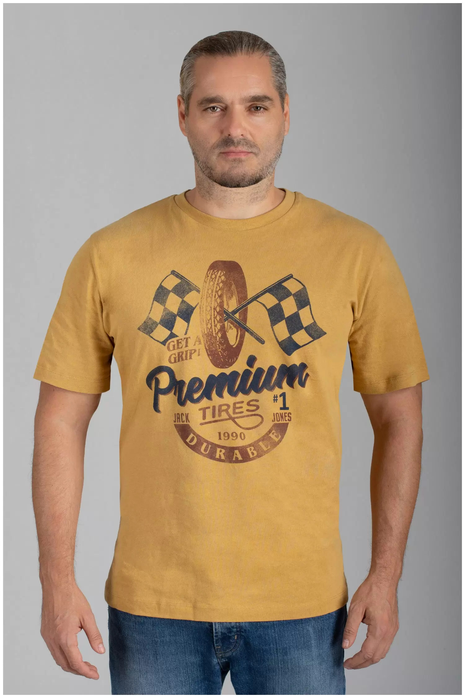 KORTE MOUW RACING TSHIRT VAN JACK & JONES.