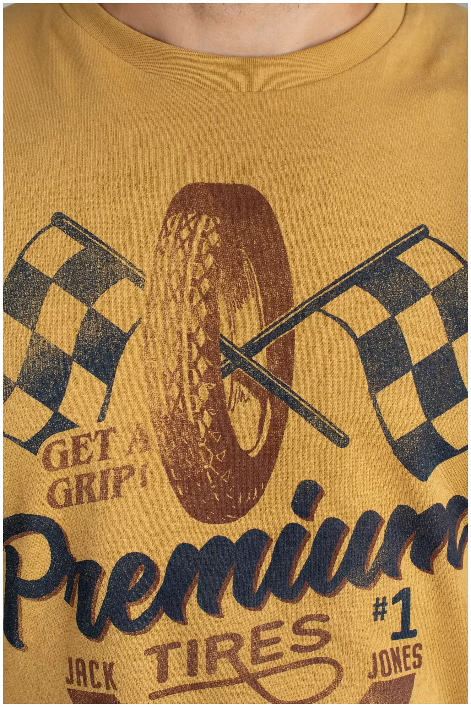 KORTE MOUW RACING TSHIRT VAN JACK & JONES.