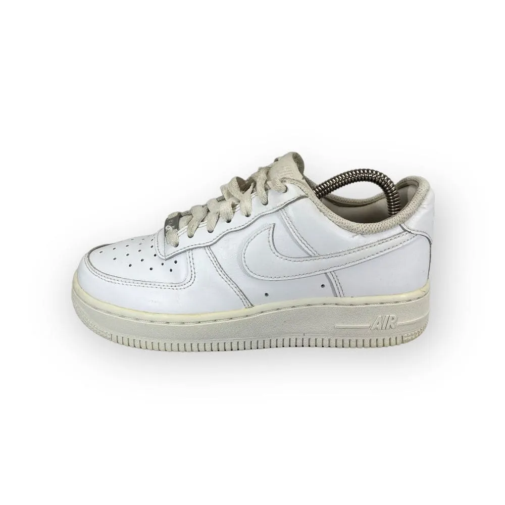 NIKE AIR FORCE 1 '07 