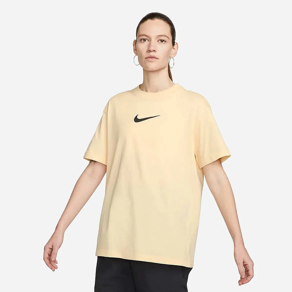 NIKE SPORTSWEAR TSHIRT DAMES