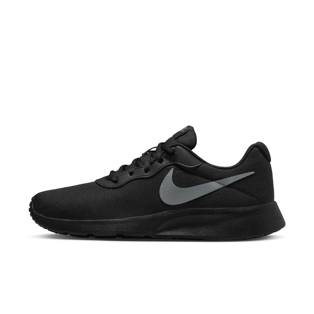 NIKE TANJUN REFINE ZWART (DR4495001)