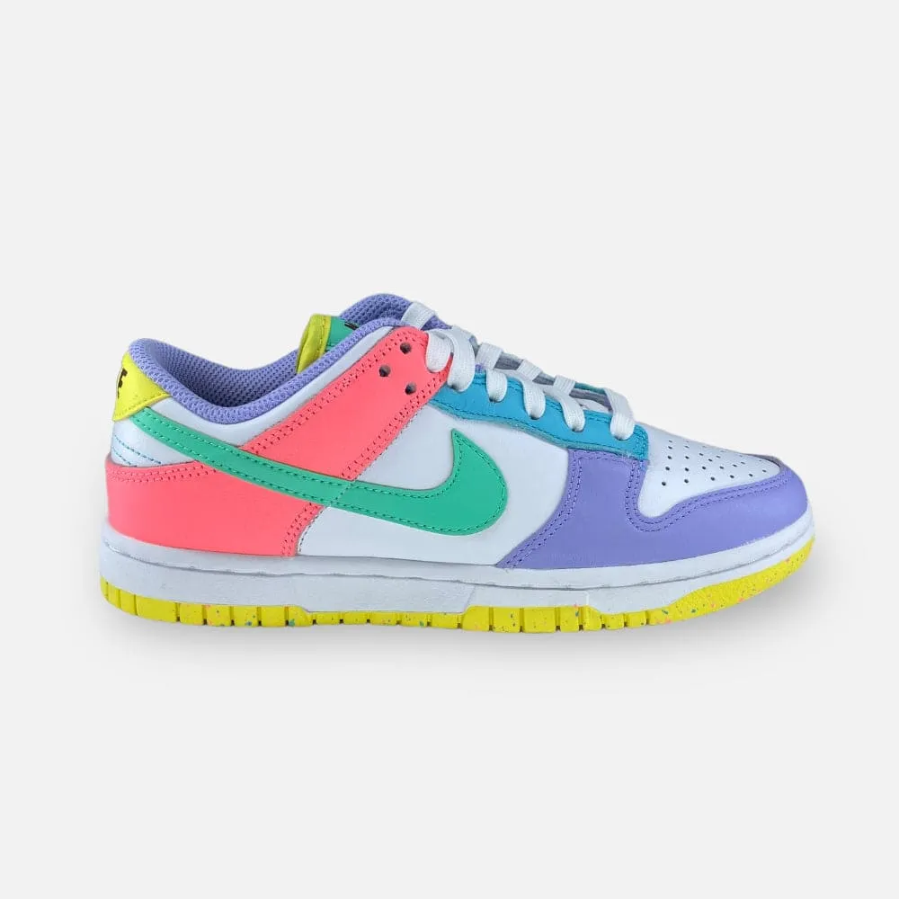 NIKE WMNS DUNK LOW SE 'EASTER' 