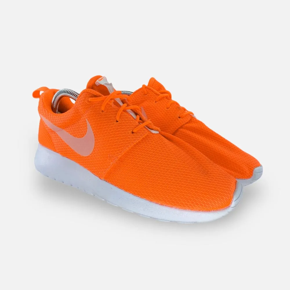 NIKE WOMEN'S ROSHE ONE 