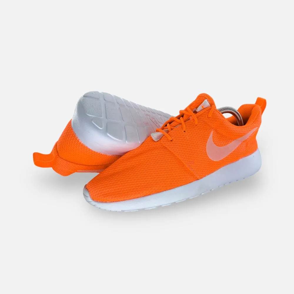 NIKE WOMEN'S ROSHE ONE 